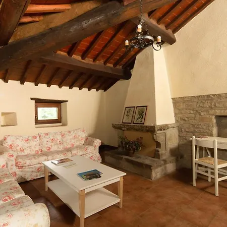 Casale Il Ginepro By Vacavilla Villa