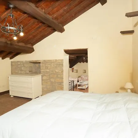 Casale Il Ginepro By Vacavilla Villa