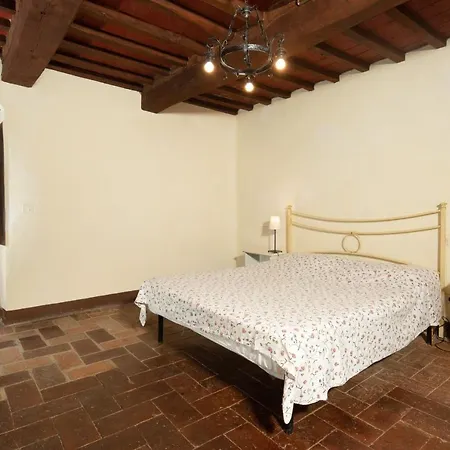 Casale Il Ginepro By Vacavilla Villa