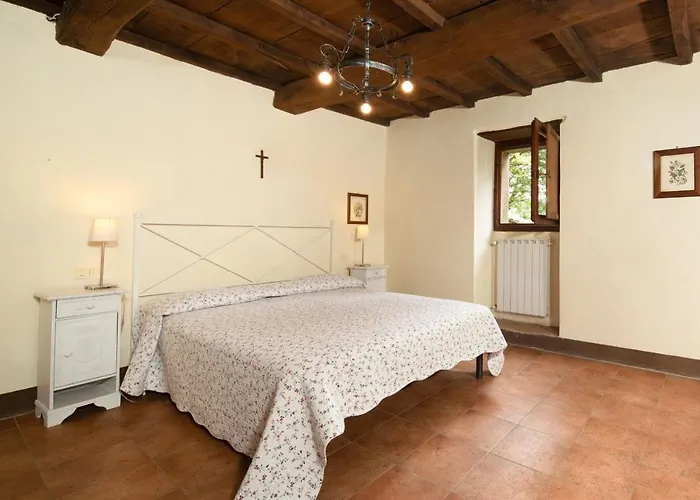 Villa Casale Il Ginepro By Vacavilla