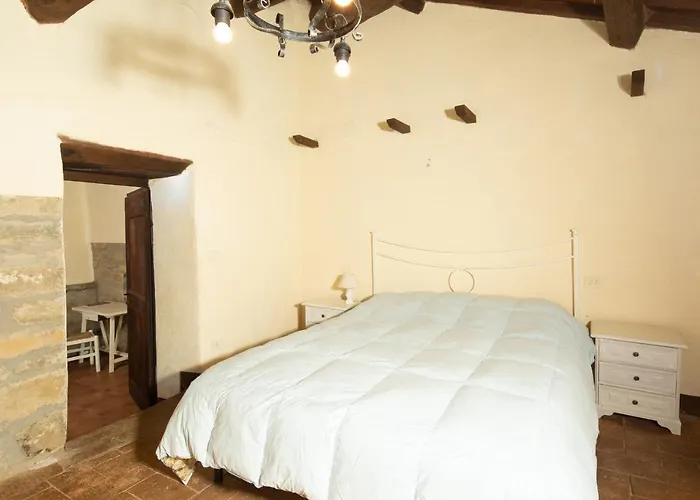 Casale Il Ginepro By Vacavilla Villa *