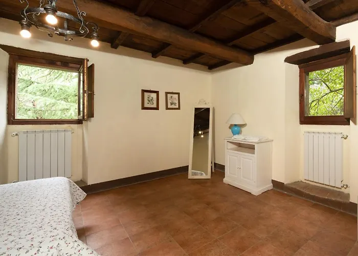 Casale Il Ginepro By Vacavilla Villa *