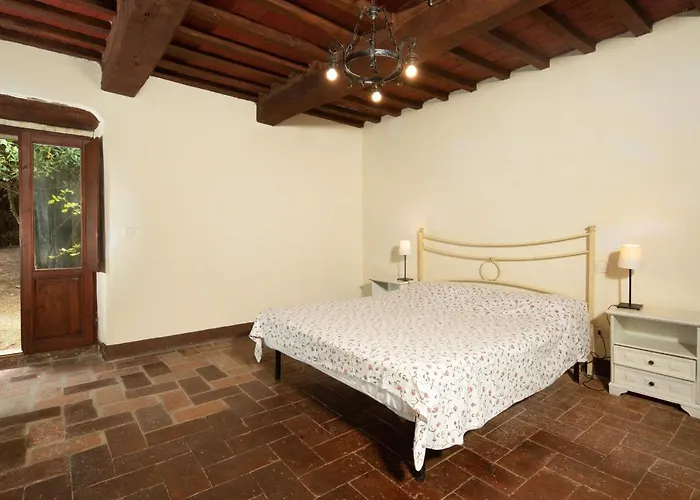 Casale Il Ginepro By Vacavilla Villa